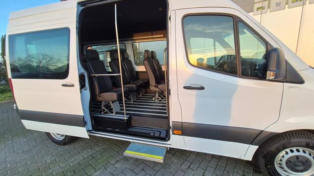 Mercedes-Benz SPRINTER 4- Klapstoelen / Rolstoelbus / e-lift / Incl- BPM