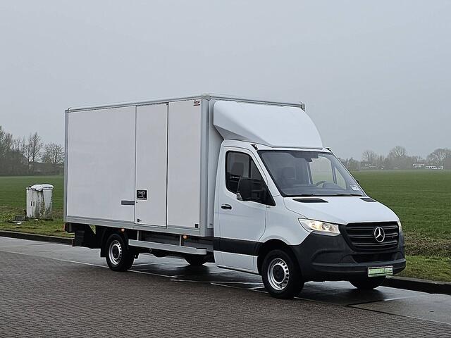 Mercedes-Benz SPRINTER 315 1.9 CDI L2H2 Bakwagen Laadklep Zijdeur Spoiler Euro6 150pk Mbux + Carplay!