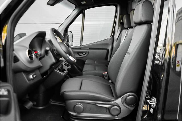 Mercedes-Benz SPRINTER 319 1.9 CDI L2H2 RWD Distronic Camera LED Navi Trekhaak 3.5T