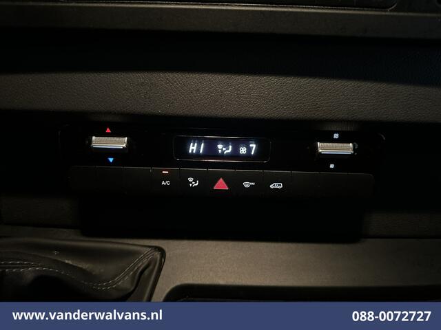 Mercedes-Benz SPRINTER 214 CDI 143pk L2H2 Euro6 Airco | Camera | Apple Carplay | Cruisecontrol | Trekhaak Android Auto, Stoelverwarming, Parkeersensoren, Bijrijdersbank