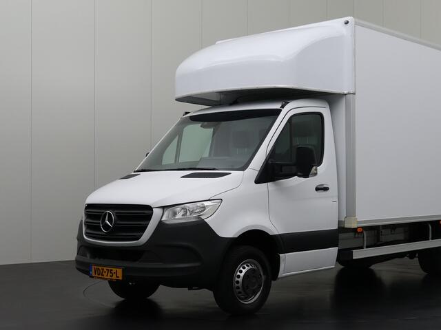 Mercedes-Benz SPRINTER 516CDI Automaat Bakwagen+Laadklep | Trekhaak 3500Kg | Navigatie | Zijdeur | Dakspoiler | Betimmering