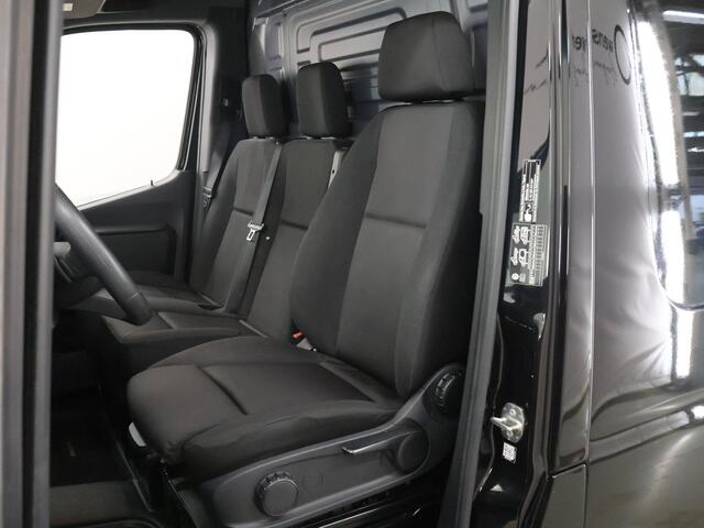 Mercedes-Benz SPRINTER 315 CDI | Aut. | L2 H2 | Select | 3500 KG. AHW | Parkeercamera | 3-zits | Apple Carplay/Android Auto | Airco | Cruise Control | Certified