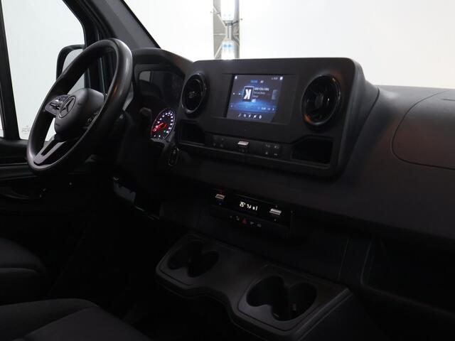 Mercedes-Benz SPRINTER 316 CDI | Aut. | L2 H2 | NAVIGATIE | AIRCO | CRUISE CONTROL | TREKHAAK | STOELVERWARMING |