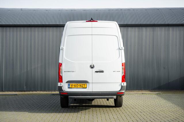 Mercedes-Benz SPRINTER 317 CDI L2H2 | Mbux | Facelift | Navi | Camera | Adapt.Cruise | Automaat
