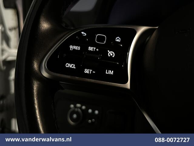 Mercedes-Benz SPRINTER 316 CDI 164pk L3H2 Euro6 Airco | Camera | Apple Carplay | Cruisecontrol | Chauffeursstoel Android Auto, Stoelverwarming, Bijrijdersbank, 3500kg trekvermogen