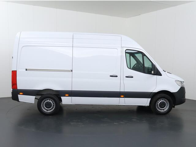 Mercedes-Benz SPRINTER 317 CDI L2 H2 Pro | Achteruitrijcamera | Alarm Klasse 3 | Airco | Dodehoekassistent | Cruisecontrol | Geveerde Comfort Bestuurdersstoel | Bijrijdersbank | Certified |