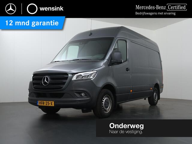 Mercedes-Benz SPRINTER 319 | 3.0 CDI V6 | L2 H2 | DODEHOEK DETECTIE | CLIMATE CONTROL | TREKHAAK | CRUISE CONTROL | VERWARMBAAR VOORRUIT | STOELVERWARMING | LED KOPLAMPEN | PARKEERCAMERA | NAVIGATIE | 3-ZITS | V6