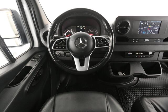 Mercedes-Benz SPRINTER 214 CDI L2H2 | Aut. | Airco | Adap. Cruise | Camera | 3 Zits | Carplay | Trekhaak