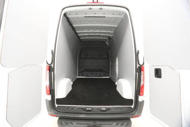 Mercedes-Benz SPRINTER 214 CDI L2H2 | Aut. | Airco | Adap. Cruise | Camera | 3 Zits | Carplay | Trekhaak