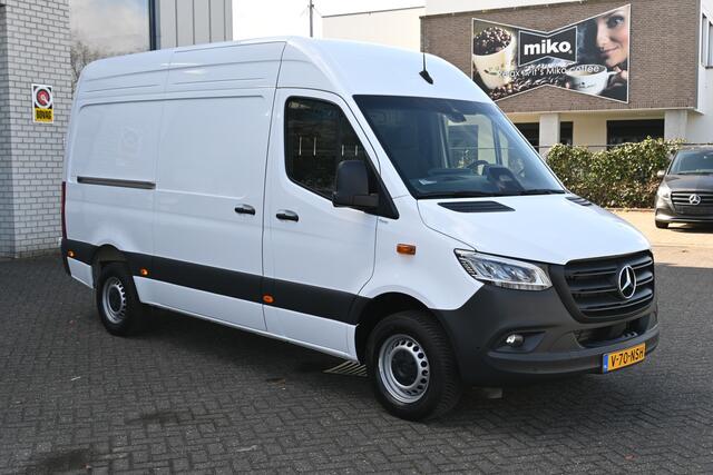 Mercedes-Benz SPRINTER 317 CDI L2H2 Pro LED, Geveerde stoel, Navigatie met camera