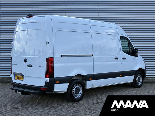 Mercedes-Benz SPRINTER 315 150PK L2H2 RWD Automaat LED Camera Cruise Trekhaak