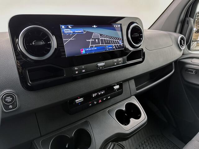 Mercedes-Benz SPRINTER 319 1.9 CDI L2H2 Select 3500KG Trekhaak Navigatie Parkeerpakket Stoelverwarming Led high performance