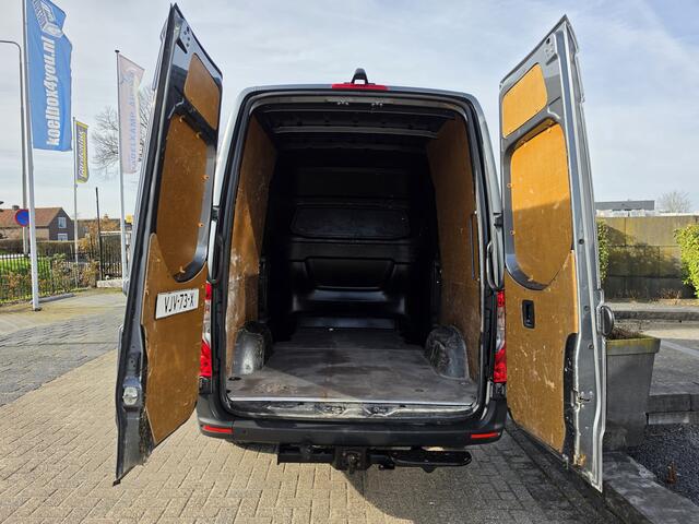 Mercedes-Benz SPRINTER 317 CDI L2-H2 DC Automaat * 360 Camera * Navi * Trekhaak * 3,5t Trekgewicht *