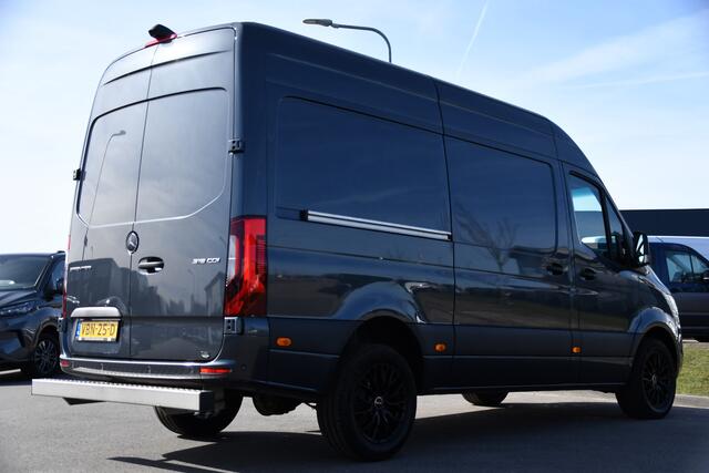 Mercedes-Benz SPRINTER 316 2.2 CDI L2H2 PB Edition Adaptieve Cruise, Camera, Carplay, LED, Leder, Stoelverwarming, Clima, Mulitmedia, Uniek!