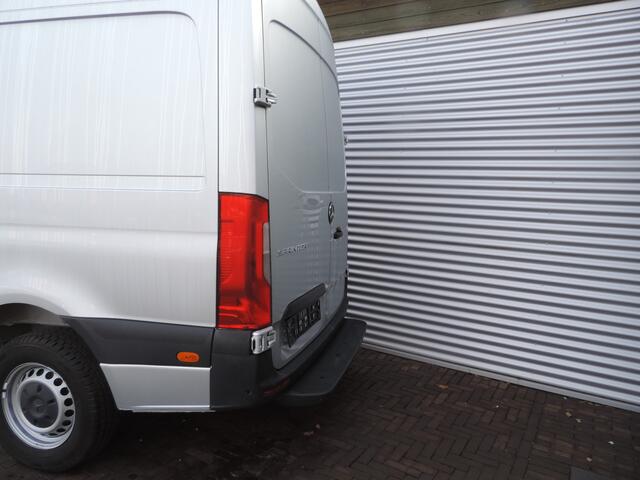 Mercedes-Benz SPRINTER 317 1.9 CDI L2H2 RWD lage km