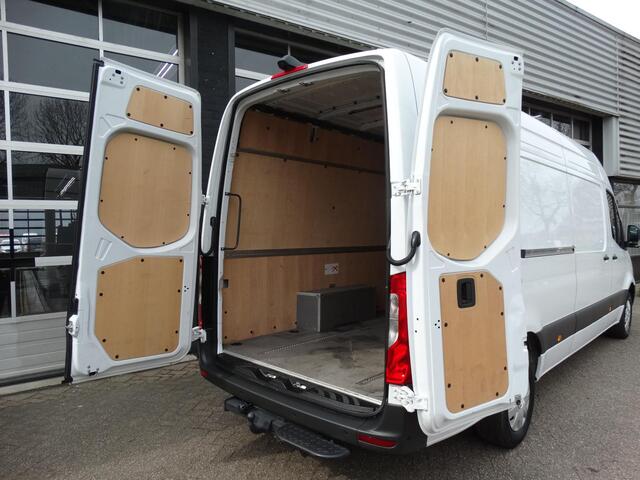 Mercedes-Benz SPRINTER Sprinter 317 CDI L3-H2 270gr. achterdeuren | Automaat | Stoelverwarming