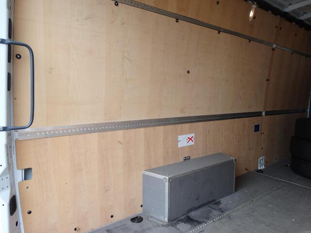 Mercedes-Benz SPRINTER Sprinter 317 CDI L3-H2 270gr. achterdeuren | Automaat | Stoelverwarming