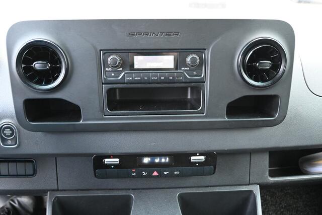 Mercedes-Benz SPRINTER 515 CDI L3 Bakwagen met laadklep Dhollandia klep, Camera