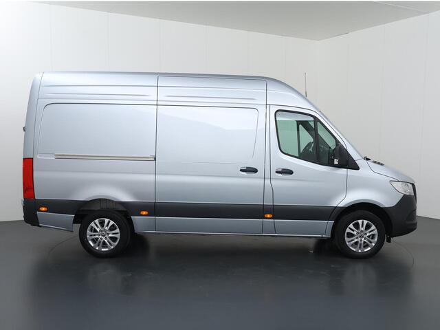Mercedes-Benz SPRINTER 317 CDI L2 H2 Pro | Verwarmde Chauffeursstoel | Bijrijdersbank | Spiegelpakket | Achteruitrijcamera | Airco | Cruisecontrol | Dodehoekassistent | 3500kg AHW | Certified |