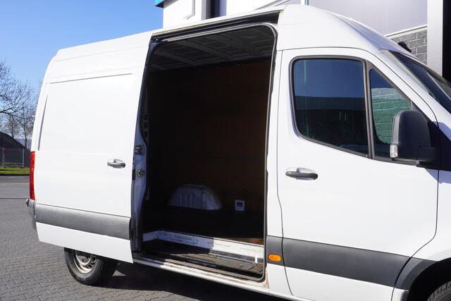 Mercedes-Benz SPRINTER 315 CDI Automaat L2H2 EURO 6 - A/C climate - Cruise - Camera - ¤ 20.950,- Excl.
