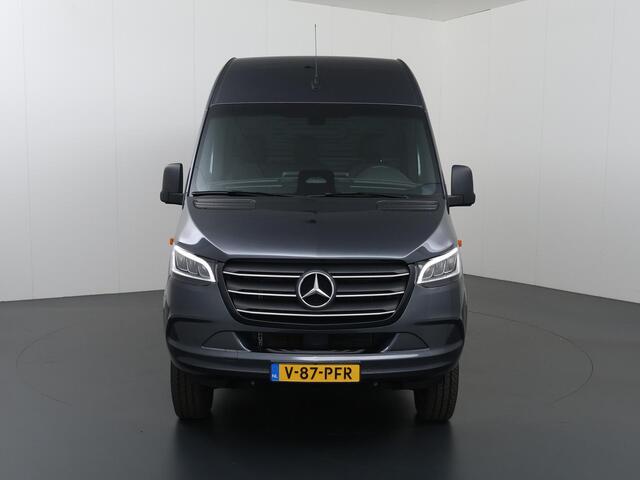 Mercedes-Benz SPRINTER 319 CDI | Aut. | L2 H2 | Select | 4X4 | Dubbele Schuifdeur | 2800 KG Trekhaak | Lederen bekleding | Distronic Plus | Navigatie | Parkeercamera | Certified