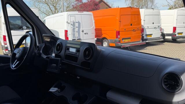 Mercedes-Benz SPRINTER 311 CDI 84KW 114PK L3H2 AUTOMAAT EURO 6 POST NL/ AIRCO/ ORIGINEEL AUDIO/ CAMERA/ 100% DEALERONDERHOUDEN