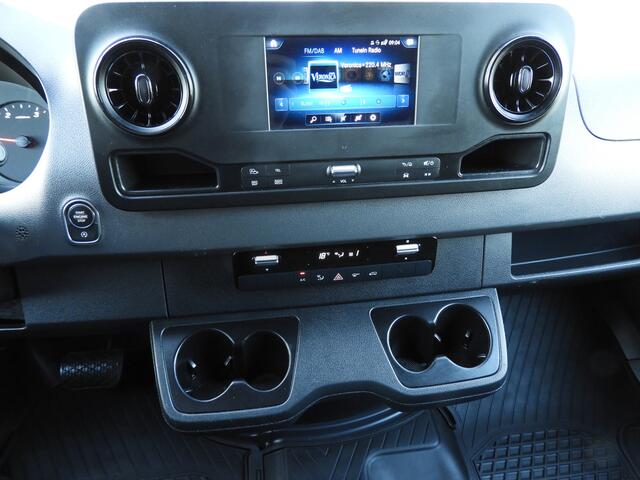 Mercedes-Benz SPRINTER 317 1.9 CDI L2H1 RWD AUT | LED | CAMERA | MBUX