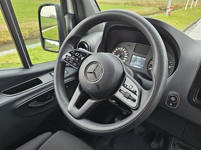 Mercedes-Benz SPRINTER 317 L2H2 Mbux RWD 360Camera Navi Euro6 Airco Pdc 170Pk!