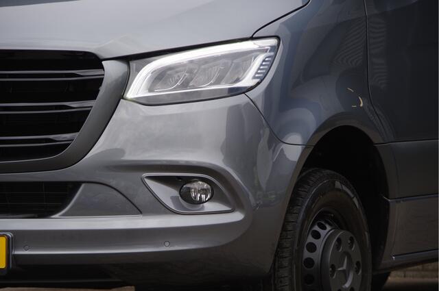 Mercedes-Benz SPRINTER 519 3.0 CDI V6 L2H1 N1, AUT. LED, LEDER, DUBBELLUCHT, STOELVERWARMING, ELEKTR. SCHUIFDEUR, MBUX 10'', CAMERA, NAVI, CRUISE, CLIMA, VOORRUITVERWARMING, NL AUTO, NAP, DUBBEL LUCHT