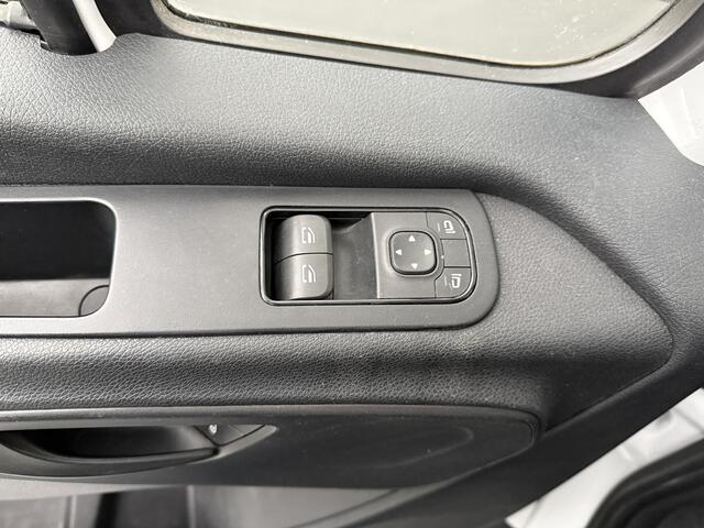 Mercedes-Benz SPRINTER 315CDi L2H2 | Mbux Multimedia Camera | Airco | Cruise | Betimmering | 3-Zits