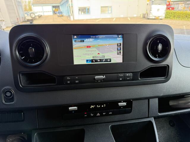 Mercedes-Benz SPRINTER 516 CDI Bakwagen Euro 6/MBUX 7