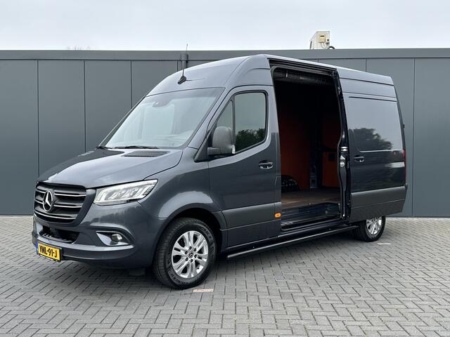 Mercedes-Benz SPRINTER 315 CDI / 9G-TRONIC / L2H2 / 2x SCHUIFDEUR / 3.5 TONS TREKHAAK / LED / MBUX / CAMERA / CRUISE / AIRCO / BLINDSPOT