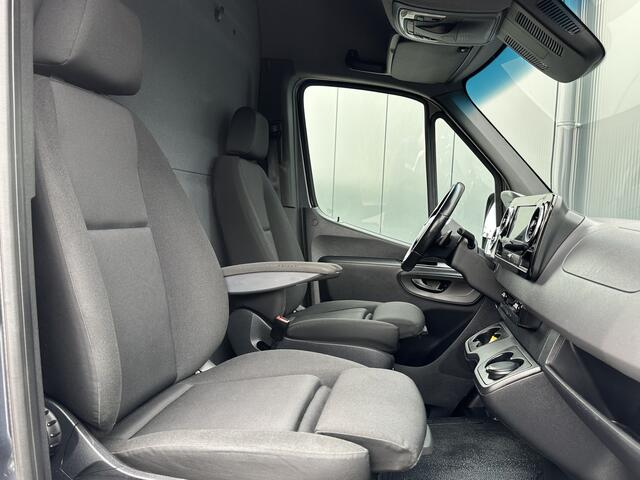 Mercedes-Benz SPRINTER 315 CDI / 9G-TRONIC / L2H2 / 2x SCHUIFDEUR / 3.5 TONS TREKHAAK / LED / MBUX / CAMERA / CRUISE / AIRCO / BLINDSPOT
