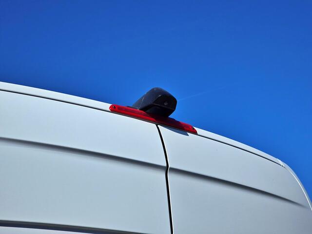 Mercedes-Benz SPRINTER 315 1.9 CDI L2 H2 RWD 150 Pk - Euro 6 - Airco - Cruise Control - ParkeerCamera