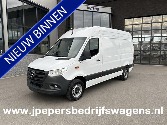 Mercedes-Benz SPRINTER 317 CDI L2 H2 Pro Facelift / MBUX / Navigatie / Camera / Geveerde stoel / Cruise control / Airco / 270 Graden achterdeuren