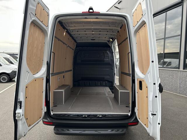 Mercedes-Benz SPRINTER 317 CDI L2 H2 Pro Facelift / MBUX / Navigatie / Camera / Geveerde stoel / Cruise control / Airco / 270 Graden achterdeuren