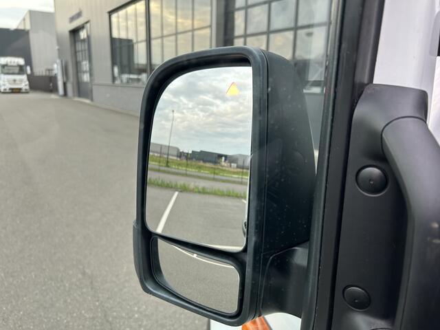 Mercedes-Benz SPRINTER 317 CDI L2 H2 Pro Facelift / MBUX / Navigatie / Camera / Geveerde stoel / Cruise control / Airco / 270 Graden achterdeuren