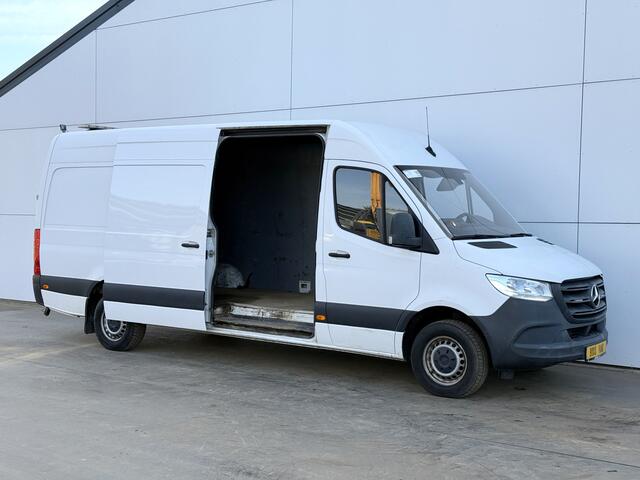 Mercedes-Benz SPRINTER 317 1.9 CDI Automaat L3H2 Trekhaak 3,5t Climate Control Cruise Control Carplay Camera