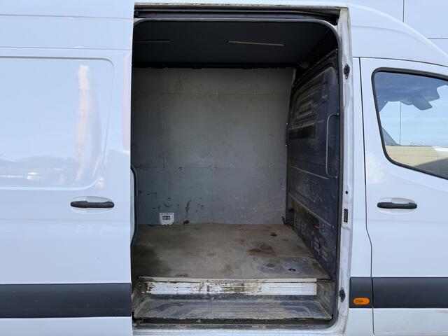 Mercedes-Benz SPRINTER 317 1.9 CDI Automaat L3H2 Trekhaak 3,5t Climate Control Cruise Control Carplay Camera