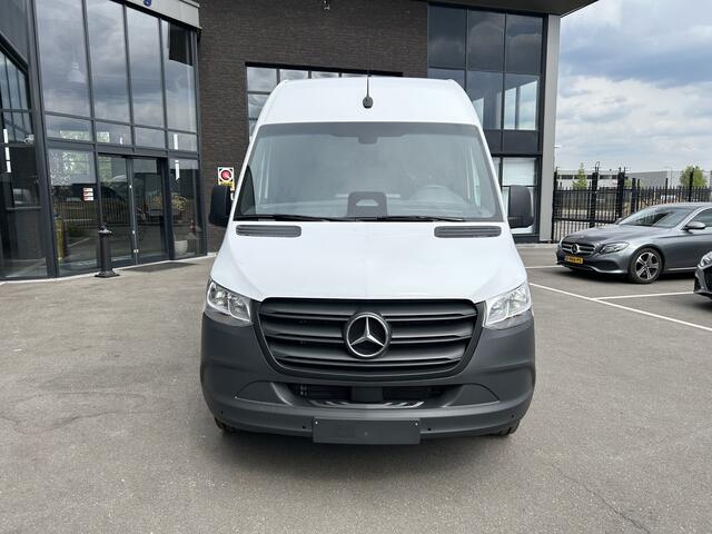 Mercedes-Benz SPRINTER 317 CDI L3 H2 PRO Facelift / MBUX / Camera / Parkeersensoren / Cruise control / Airco / 270 Graden achterdeuren