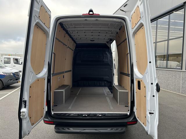 Mercedes-Benz SPRINTER 317 CDI L2 H2 Pro Facelift / MBUX / Navigatie / Camera / Geveerde stoel / Cruise control / Airco / 270 Graden achterdeuren