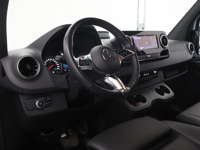 Mercedes-Benz SPRINTER 319 CDI L2 H1 | Select | Distronic | 3500 KG Trekhaak | 17" Lichtmetalen Wielen | Navigatie | Parkeercamera | LED Koplampen | Certified