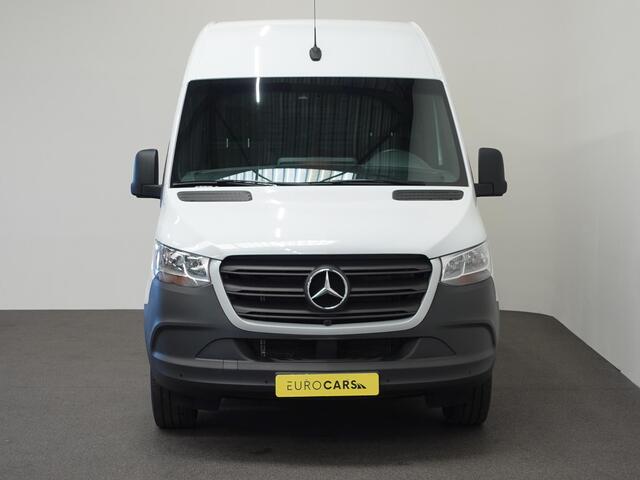 Mercedes-Benz SPRINTER 315 CDI Automaat L2H2 PRO Airco MBUX Navigatie Adaptive Cruise Control Leder PDC VA + Camera Trekhaak 3500kg Comfortstoel