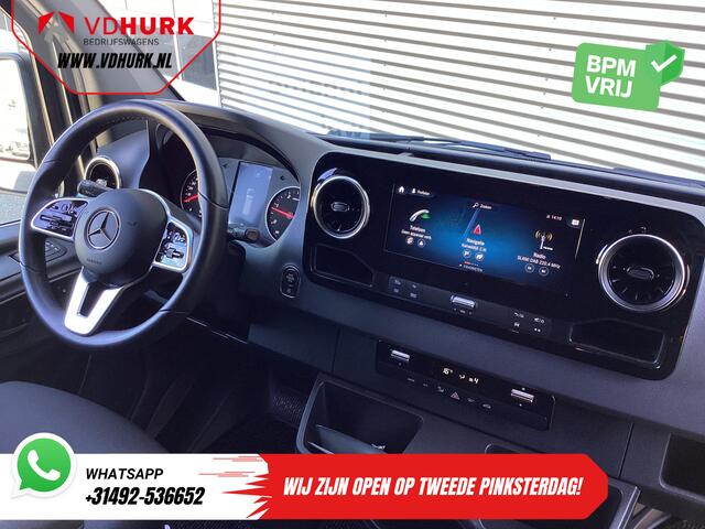 Mercedes-Benz SPRINTER 315 CDI Aut. L2H2 3.5t Trekverm./ LED/ Gev.Stoel/ 10,25" MBUX/ Climate/ Stoelverw./ Carplay/ Navi/ Cruise/ Camera/ PDC/ Trekhaak