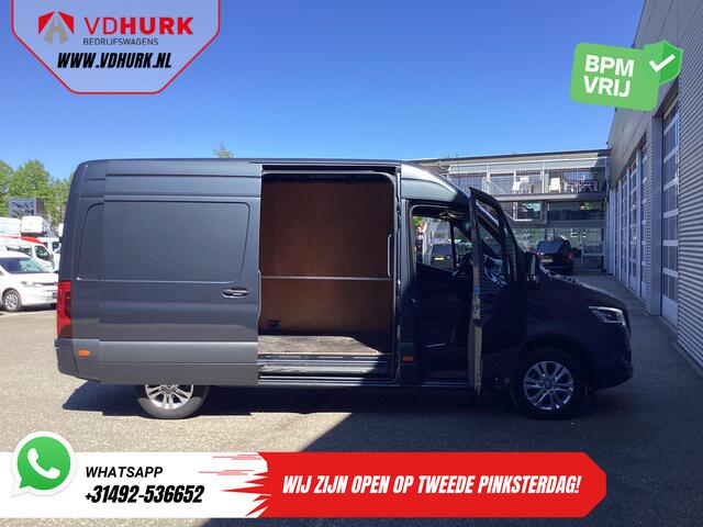Mercedes-Benz SPRINTER 315 CDI Aut. L2H2 3.5t Trekverm./ LED/ Gev.Stoel/ 10,25" MBUX/ Climate/ Stoelverw./ Carplay/ Navi/ Cruise/ Camera/ PDC/ Trekhaak