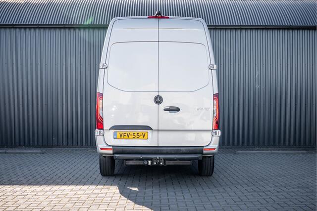 Mercedes-Benz SPRINTER 319 CDI L2H2 3.0V6 | ILS | Automaat | Camera | Mbux | Trekhaak | Climatronic