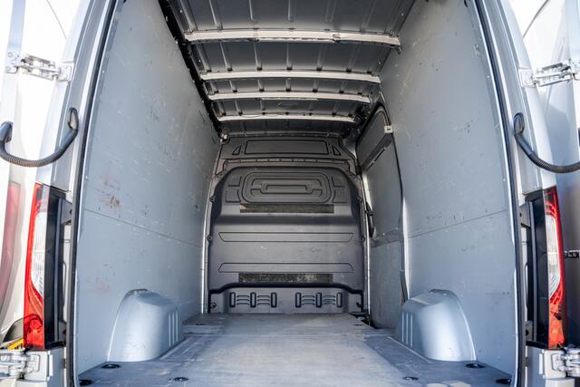 Mercedes-Benz SPRINTER 319 CDI L2H2 3.0V6 | ILS | Automaat | Camera | Mbux | Trekhaak | Climatronic