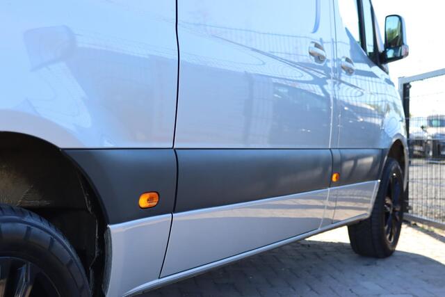 Mercedes-Benz SPRINTER 317CDI 170PK Automaat L2H1 2 Schuifdeuren, Cruise Control, Trekhaak, DAB, Stoelverwarming