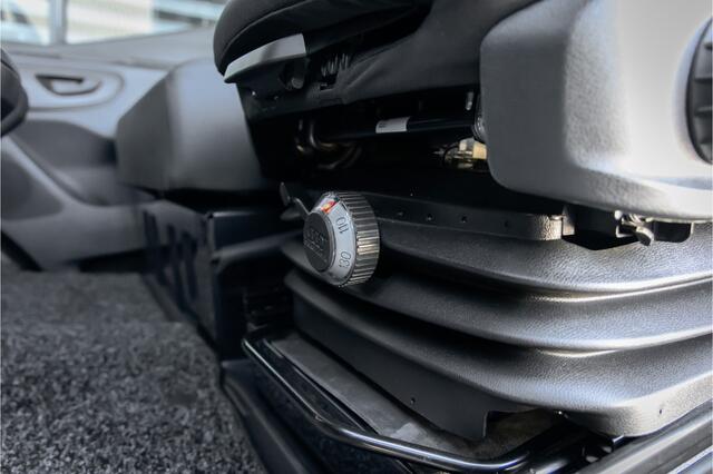 Mercedes-Benz SPRINTER 317 L2H2 Select 3.500kg trek - LED - Camera