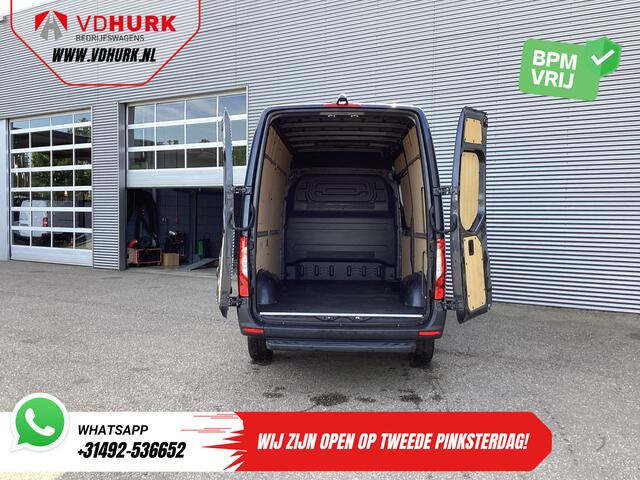 Mercedes-Benz SPRINTER 317 CDI Aut. L2H2 LED/ Stoelverw./ Gev.stoel/ 270Gr.Deuren/ Navi/ Camera/ PDC/ Cruise/ Airco